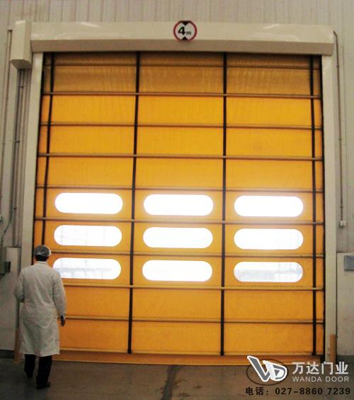 桐城堆积门